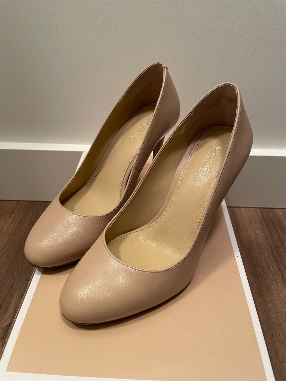 Michael Kors Blush Beige Leather Round-Toe Pumps
